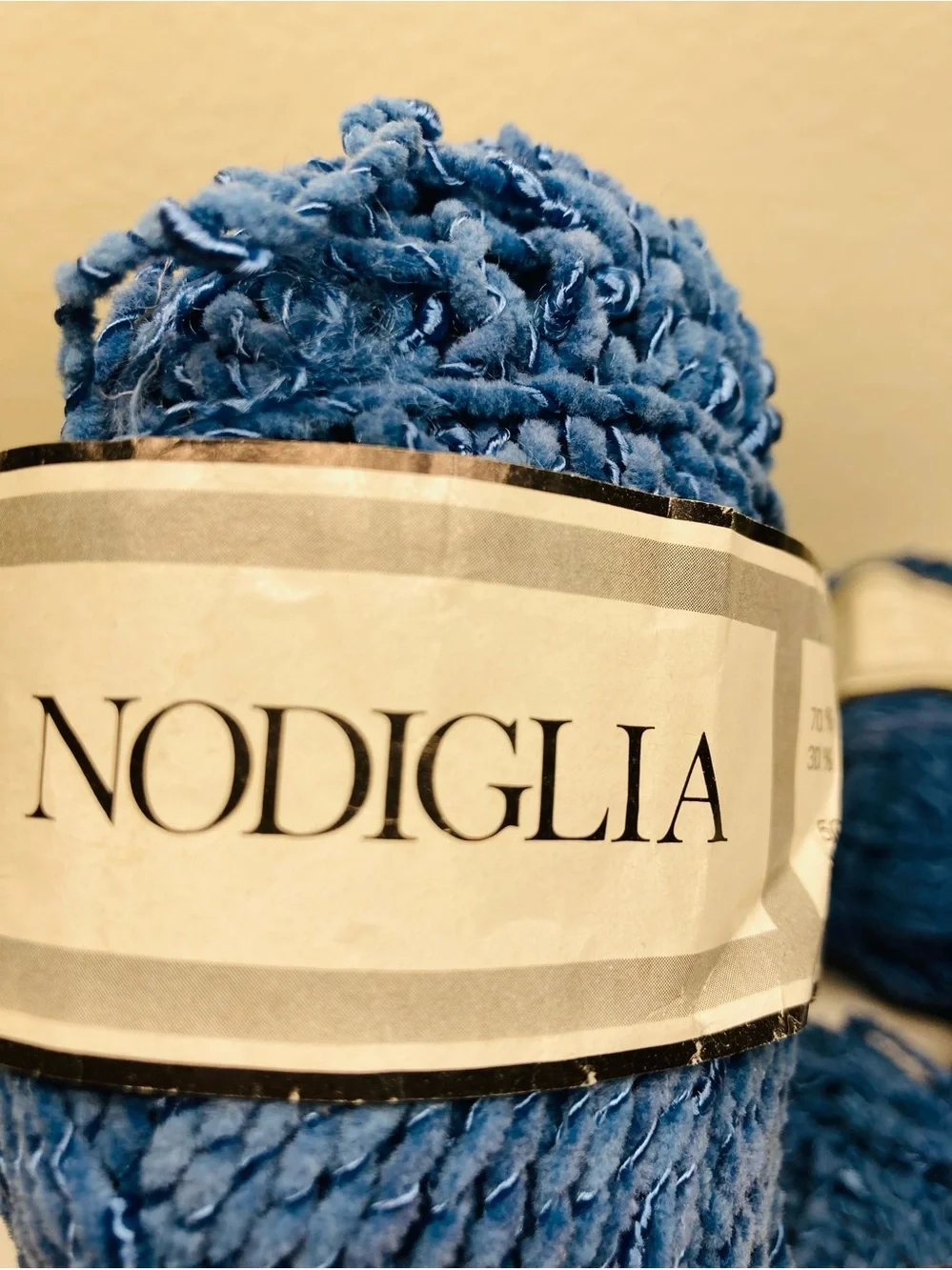 282g / 9.95oz Fantacia Nodiglia Made in Italy Textured Yarn 70%Cotton 30%Viscose